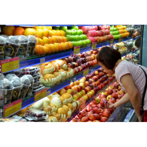 Kho lạnh mini bảo quản trái cây giải nhiệt mùa hè tại siêu thị đang giảm giá